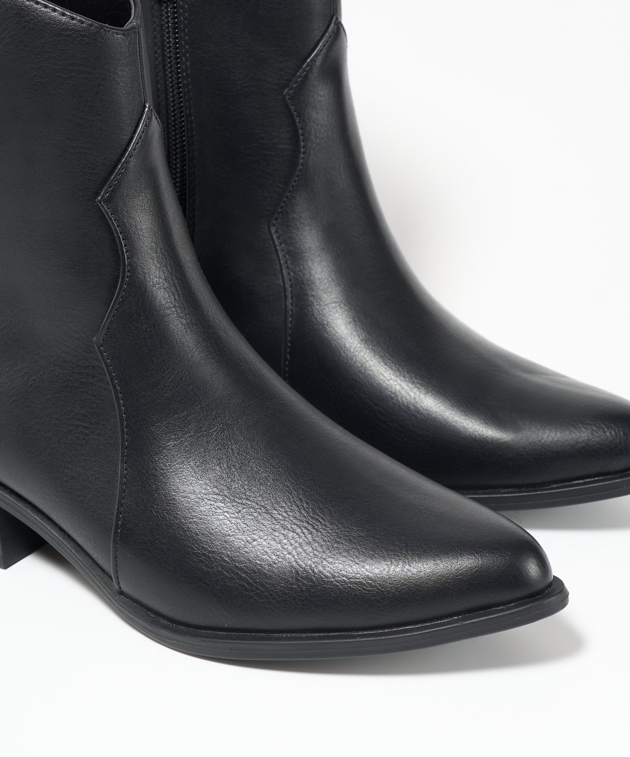 Botins cowboy básicos image number null